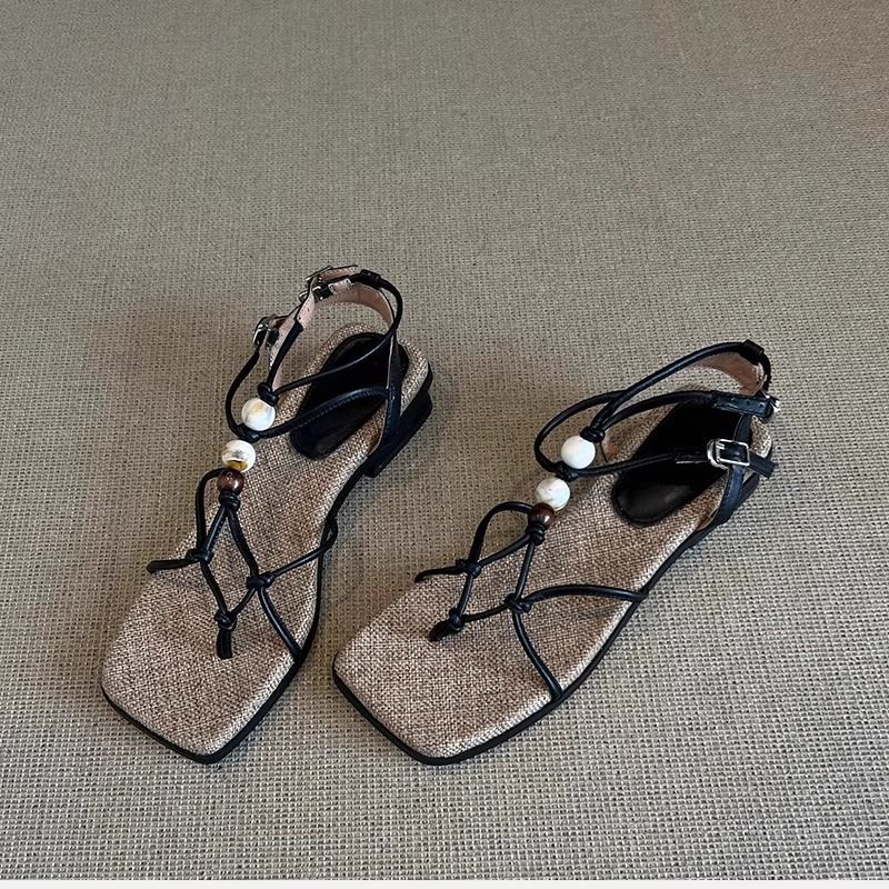 Schaffell-Version ~ Modischer Persönlichkeitsstil, quadratische Zehenpartie, Sommer, neue böhmische Perlen, offene Zehenpartie, hohle Clip-Toe-Sandalen_voghion.com