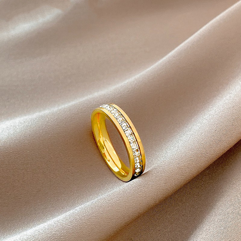 Anillo único de una y dos hileras para mujer, de acero de titanio y diamantes, con diseño de estrella de nicho resistente a la decoloración._voghion.com