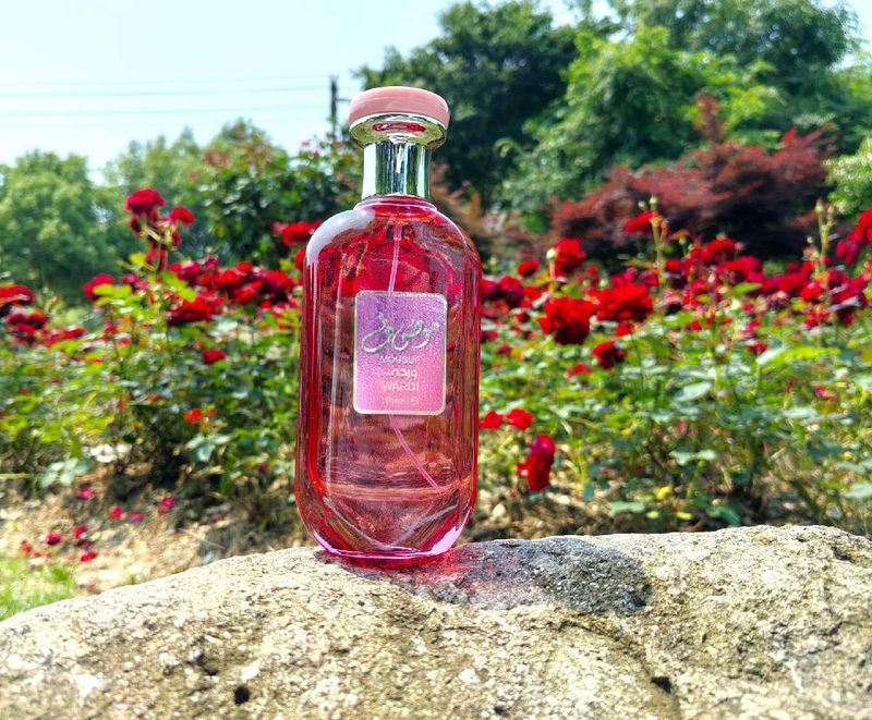 Foreign Trade Arab MOUSUF Herren- und Damenparfüm 100 ml, anhaltender Duft, Dubai Neutral Leinenbeutel, Parfüm_voghion.com