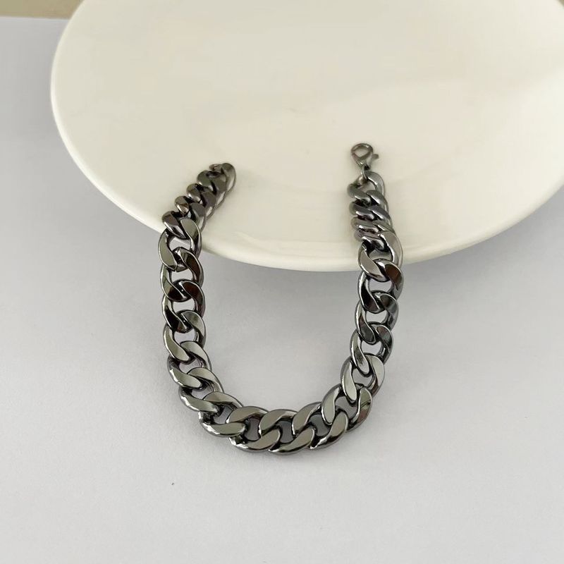 Bracciale da uomo con catena cubana in titanio, gioielli hip hop alla moda, accessori per le mani in acciaio inossidabile, semplici e alla moda_voghion.com