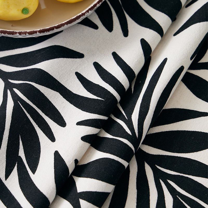 Tovaglia tropicale nera – Miscela di cotone e poliestere per tavoli da pranzo e da caffè (stile scandinavo, resistente al calore, antiscivolo, facile da pulire)_voghion.com