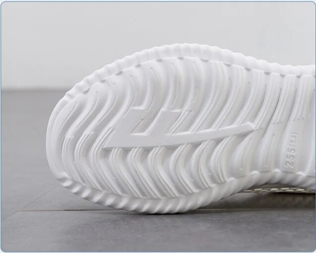 Scarpe sportive in mesh traspirante bianche della nuova primavera/estate 2024 da uomo_voghion.com