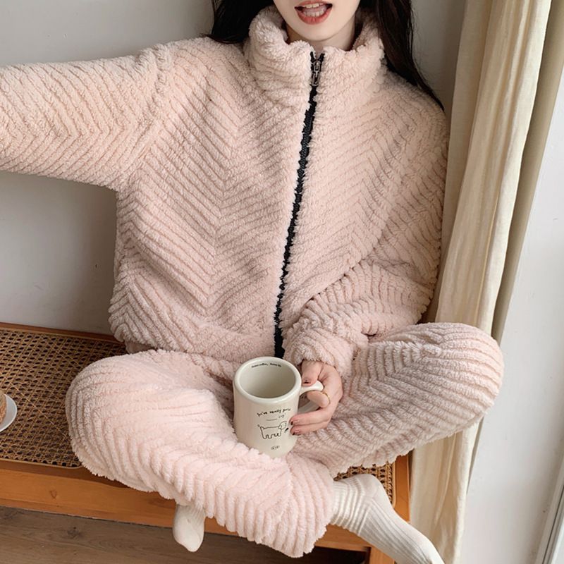 Långt hår, blommigt pyjamasplagg för kvinnor vintern 2023, kofta med ståkrage och dragkedja, långbyxor i plusstorlek 220_voghion.com