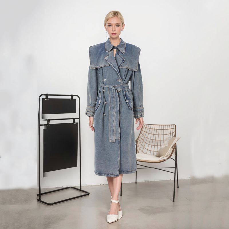 Damen-Jeans-Trenchcoat – Mittellange blaue Jacke mit taillenbetontem Revers (S/M/L/XL)_voghion.com