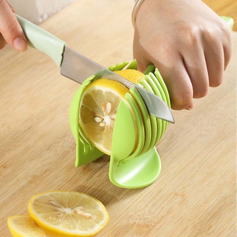 Affettatrice multi-frutta con manico - Tagliapasta in plastica per pomodori, patate e limoni (utensile da cucina 3 in 1 per affettare velocemente, lavabile in lavastoviglie, senza BPA)_voghion.com