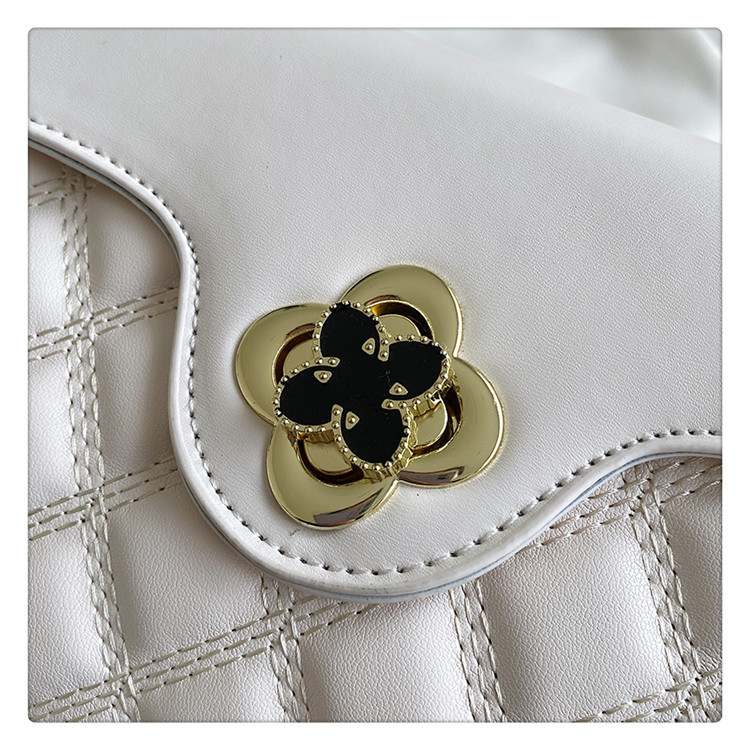 2023 New Women's Bag Fashion Simple Portable Oblique Cross Bag Rhombic Contrast color shoulder bag live broadcast good cross-border trendy bag_voghion.com