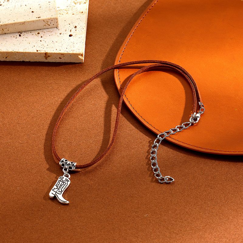 necklace national style bull head cross cowboy Maillard stacking select retro necklace_voghion.com