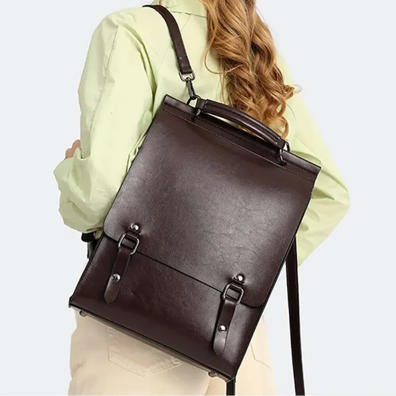 Designer 2025 Echtes Leder Frauen Rucksack Cross Body Buch Schule Echte Rindsleder Dame Weibliche Laptop Daypack Messenger_voghion.com