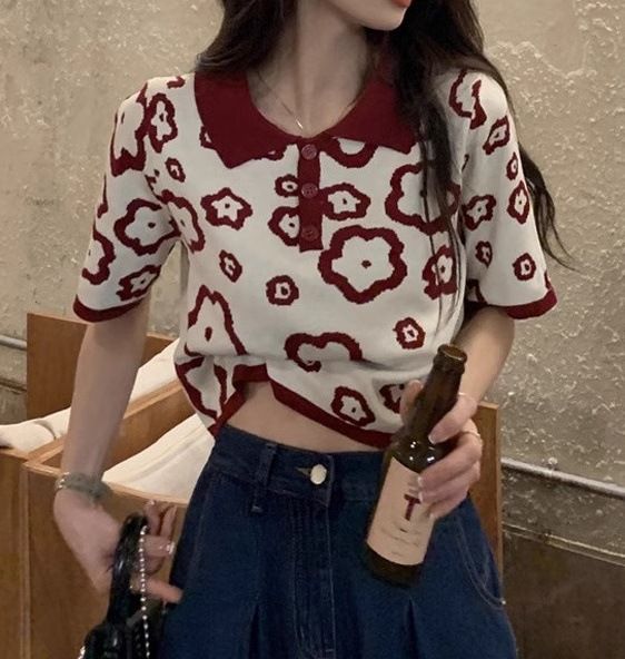 Maglietta a maniche corte in maglia con colletto polo in stile Hong Kong chic per le donne in estate, con un design ampio e di nicchia, un dolce e_voghion.com