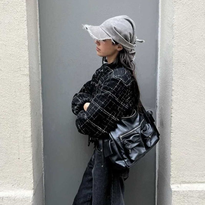 2025 Fall/Winter New Underarm Saddle Bag Multi-Pocket Crossbody Biker Bag Stylish And Versatile_voghion.com