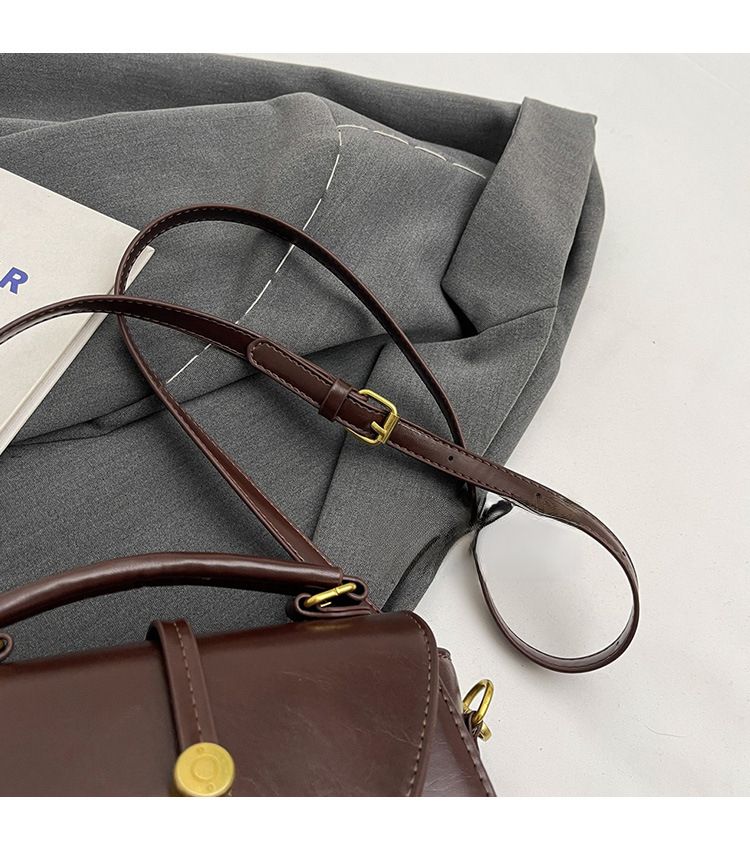 Faionable Retro Women's Crossbody Bag Handbag Soft PU Leather Magnetic Bule Closure Small Square Bag For Casual Ocns_voghion.com