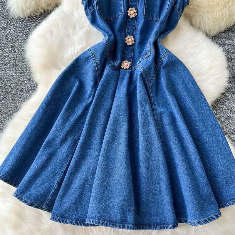 Damenbekleidung Ärmellose Weste Jeansrock Taillenformung Schwere Perlen Einreihiges Plisseekleid_voghion.com