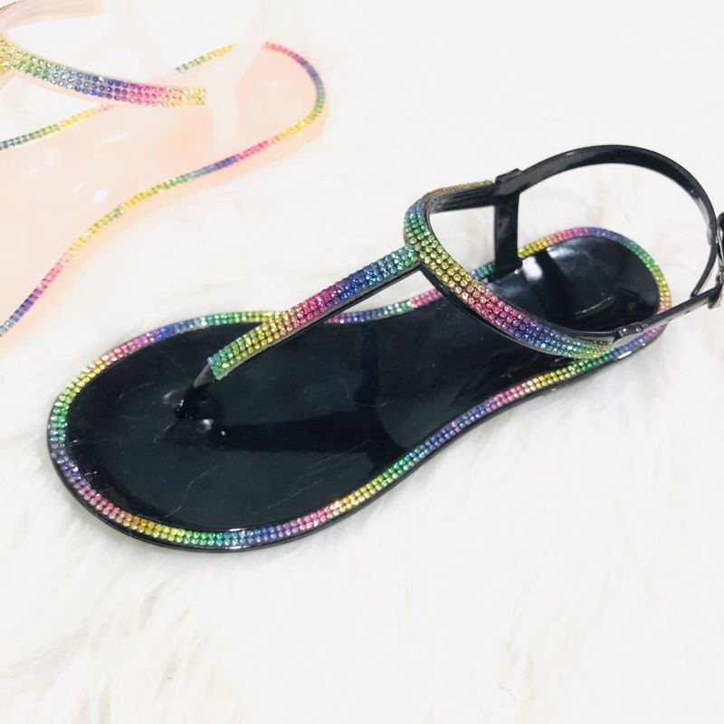 Sandali Glamorous con Strass in Gelatina per Donna – Sandali Piatti con Cinturino a T Comodi ed Eleganti con Dettagli in Cristallo, Disponibili in Taglie Forti_voghion.com