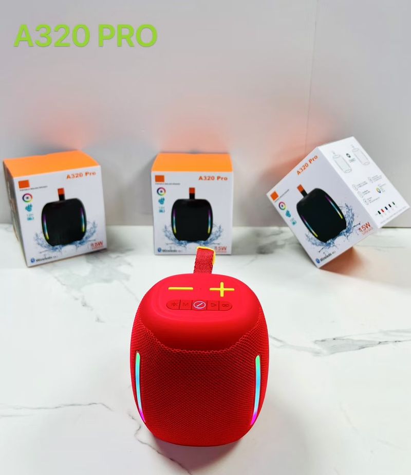 Neien A320pro drahtlose Bluetooth waasserdicht Outdoor Handheld 15W Subwoofer RGB Faarfluuchten Netzwierklautsprecher_voghion.com