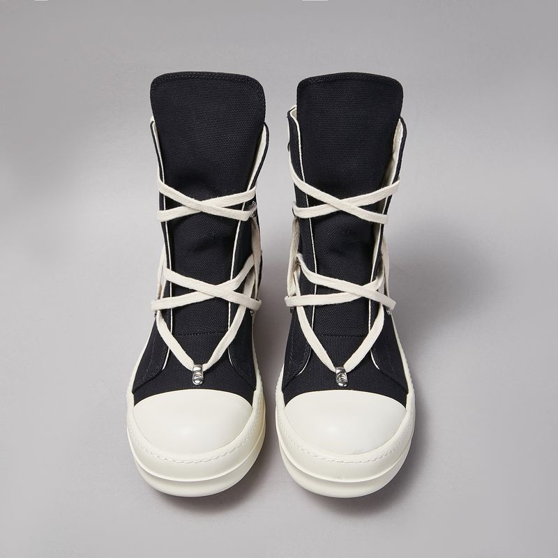 Tênis Owen masculino de lona preta com pentagrama clássico, da marca O-wen, com zíper e cano curto feminino._voghion.com