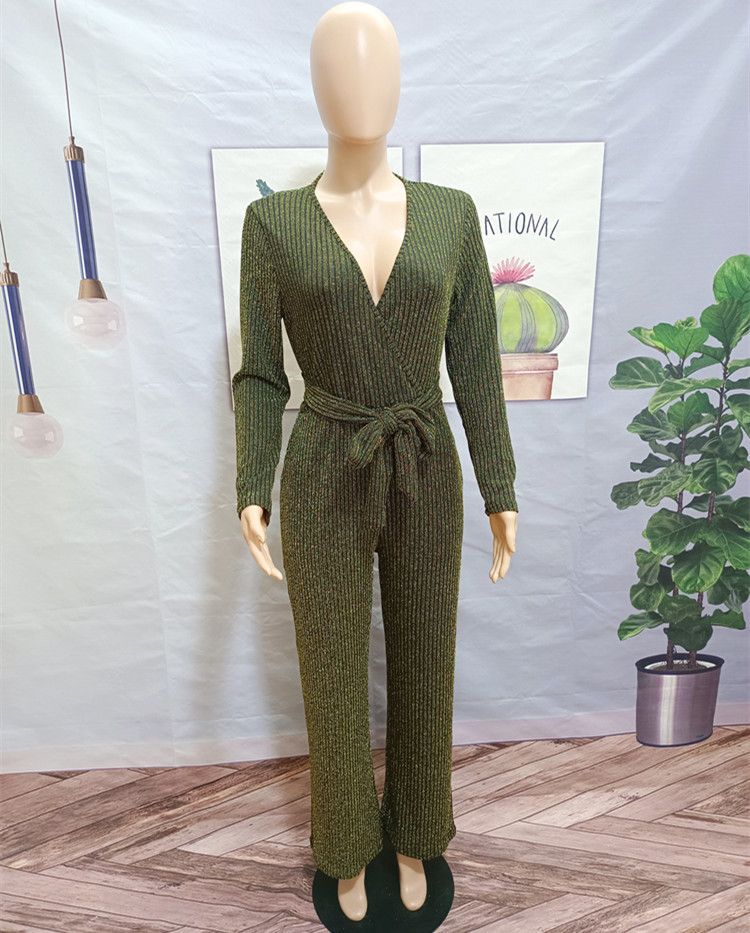 Roupas femininas macacão de seda dourada e prateada com pernas largas e decote em V profundo e reto brilhante_voghion.com