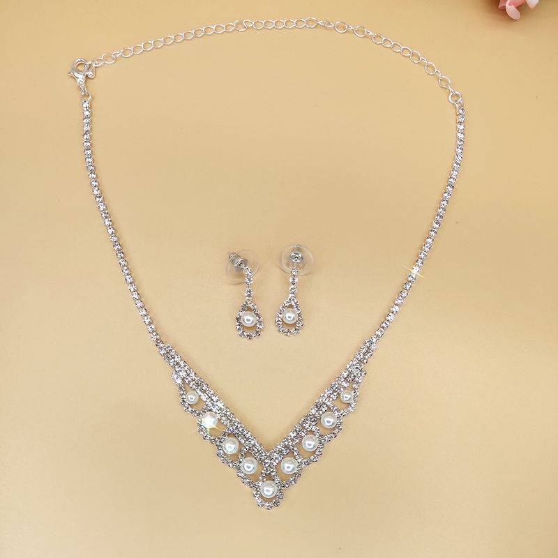 Elegant 3-Piece Pearl Jewelry Set - Necklace, Earrings & Bracelet For Wedding_voghion.com