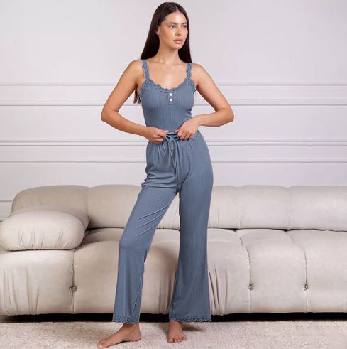Women's Sleepwears Comfortable Suspender Trousers Two Piece Suit_voghion.com