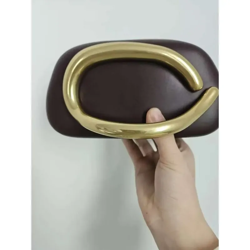 2025 Spring Designer Evening Box Clutch With Quality Gliding Metal Purse Bag_voghion.com
