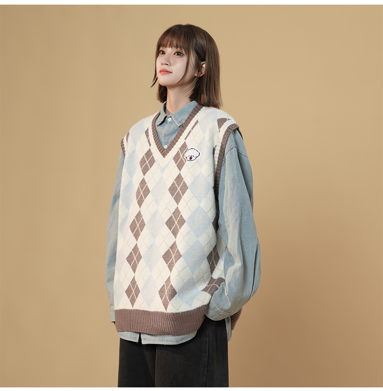Autumn/Winter Academy Style V-Neck Diamond Knitted Vest Women's Kam Shoulder Layered Sweater with Embroidered Top A04_voghion.com