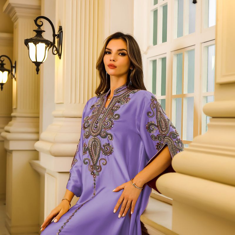 Női ruházat Közel-Kelet Musilin Arab Szaúd-Dubai Hímzett Köntös Abaya Kötél Hímzés Ruha_voghion.com
