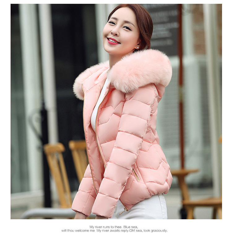 Damenbekleidung, stilvolle, kurze Pufferjacke mit Kapuze für den Winter für Damen – kuscheliger Kunstpelzbesatz, schmale Passform, Reißverschluss, mehrere Taschen, lässig und elegant_voghion.com