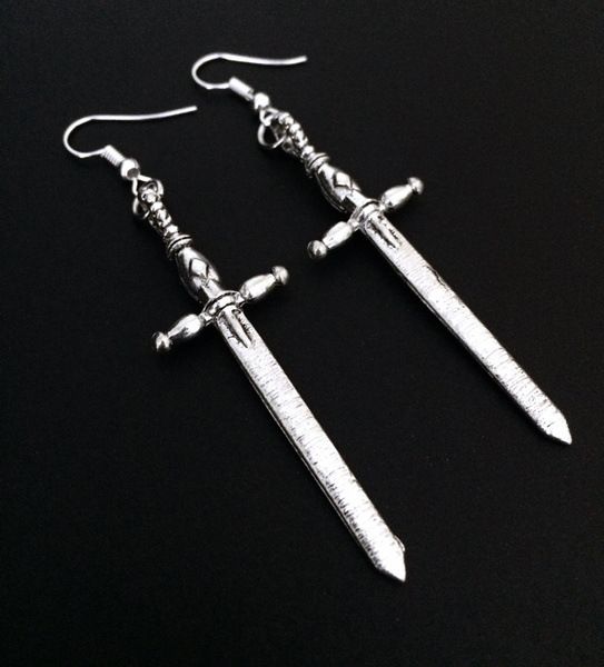 Ohrringe dark punk metall kreuz schwert ohrringe heißer-verkauf neue produkte Retro persönlichkeit übertrieben dolch ohr haken_voghion.com