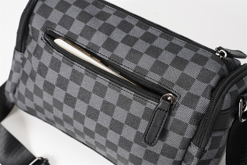 Piccola borsa quadrata da uomo alla moda per celebrità di Internet, borsa a tracolla da uomo nuova versatile e alla moda, borsa a tracolla da uomo per pendolari, borsa a tracolla_voghion.com