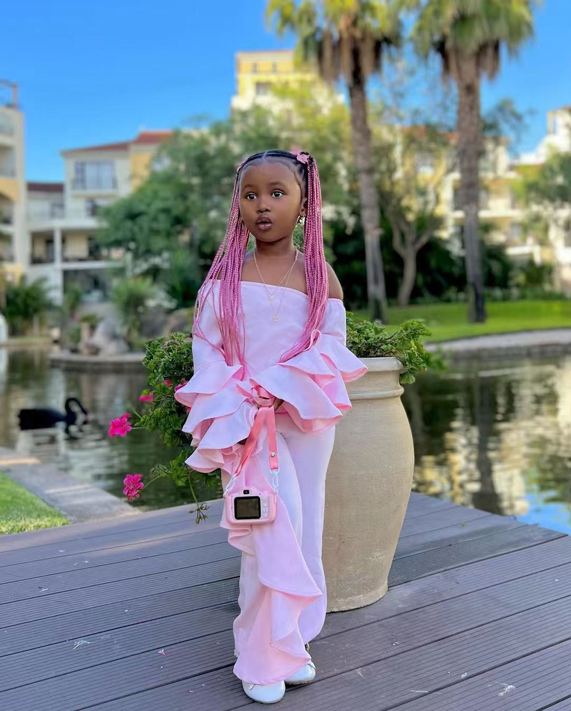 Mother&Kids Summer Girls Diagonal Shoulder Flared Sleeve Top Ruffled Pant Suit_voghion.com