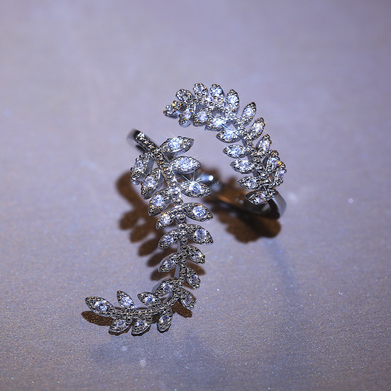 Cao Shi's Neuer Damen-Ring mit Zirkonia, versilbert, kreativer Pflanzenblatt-Ring_voghion.com