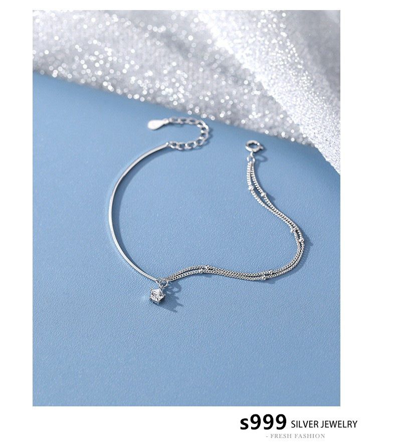 999 sterling star for women, double layered light luxury, versatile, niche, high-end feeling, Instagram style,_voghion.com