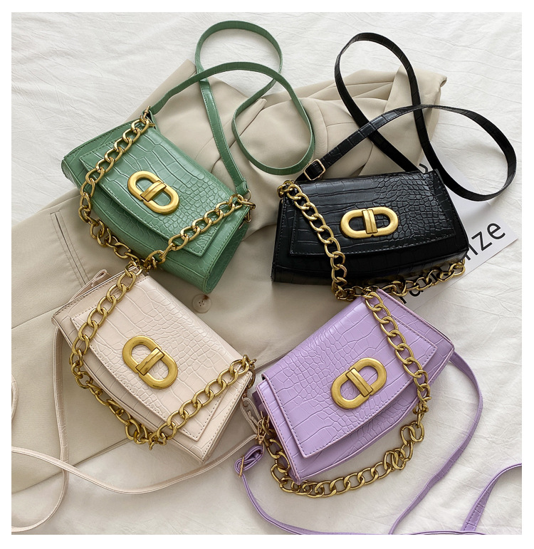 2023 Nuova struttura francese Borsa piccola da donna popolare Borsa a tracolla alla moda con catena a spalla Nether Borsa a tracolla rossa alla moda_voghion.com