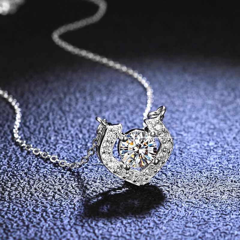Tancise Luxury Personality Silver Moissanite Pendant Necklace Women's Classic Tide Party Gift_voghion.com