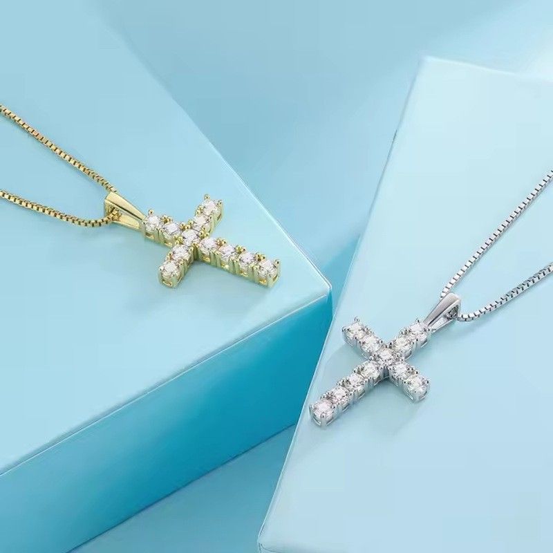 Leichte Luxus Halskette Modische Persönlichkeit Kreuz Kupfer Intarsien Mit Zirkonia Zubehör Schlüsselbein Kette Schmuck_voghion.com