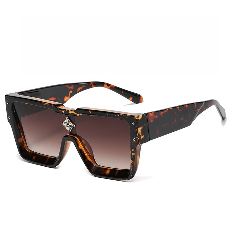 Neue Mode-Sonnenbrille mit großem Rahmen, europäische und amerikanische einteilige Sonnenbrille mit quadratischem Rahmen, Herren- und Damen-Persönlichkeits-Diamant-Reis-Nagel-Sonnenbrille_voghion.com