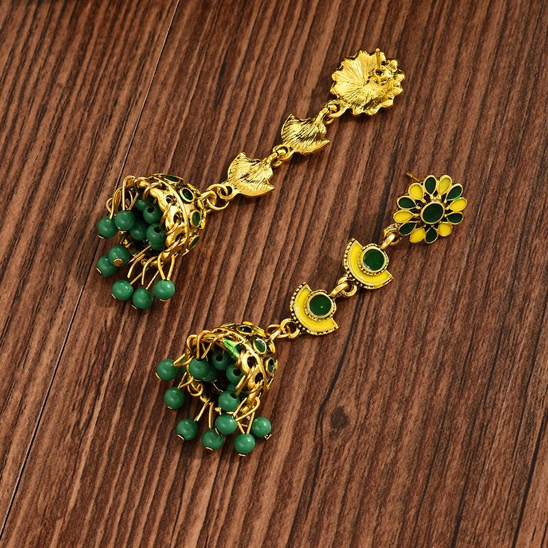Boucles d'oreilles à pompon en perles de riz occidentales, style bohème rétro, en forme de fleur, style créatif, style goutte d'huile_voghion.com