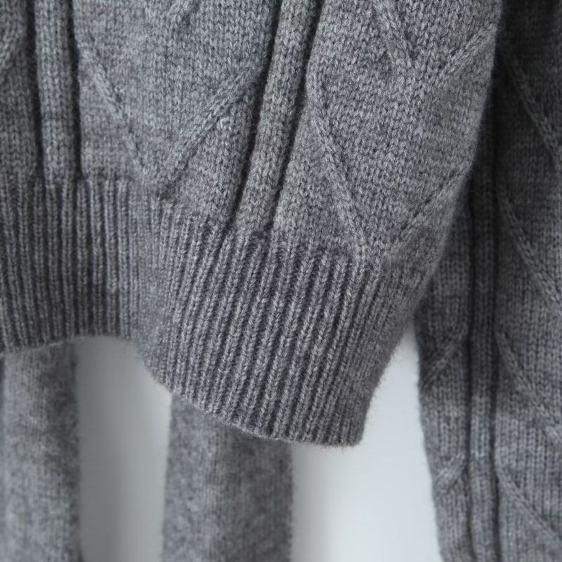 2023 Herbst neuer heißer Mädchen rückenfreier Schnür-Blogger-loser Damen-Strickpullover_voghion.com