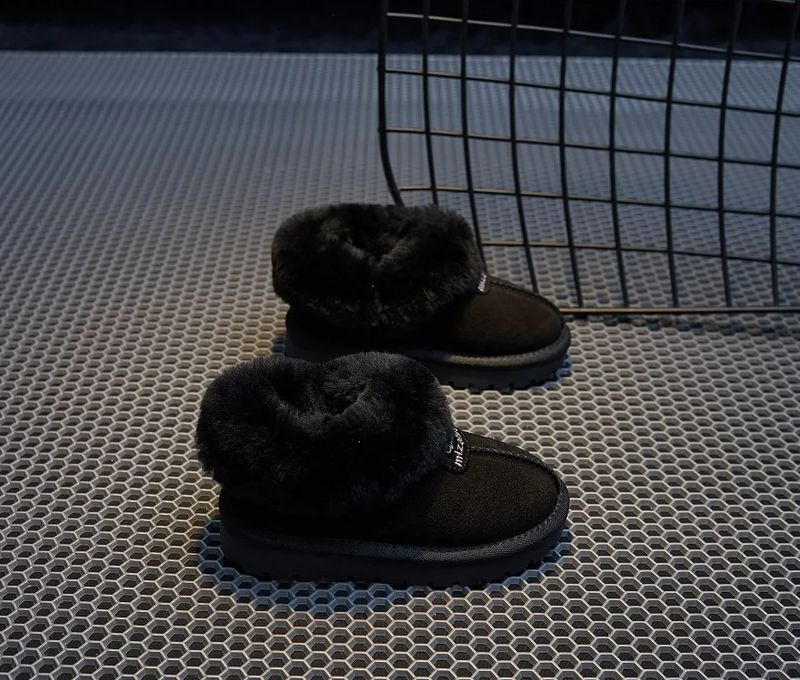 Neve per bambini con fodera in pile, ispessita, nuovo stile 2024, scarpe grandi per ragazze, stivali di cotone per ragazzi, impermeabili e_voghion.com