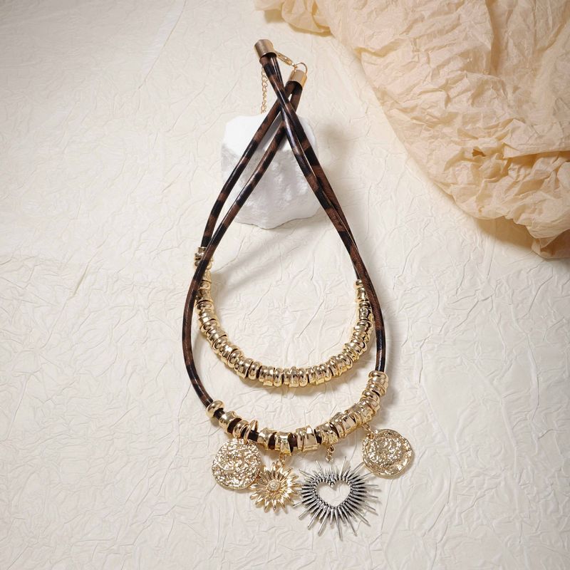 Retro Heart Shape Flower Pu Leather Zinc Alloy Layered Necklaces Wholesale_voghion.com