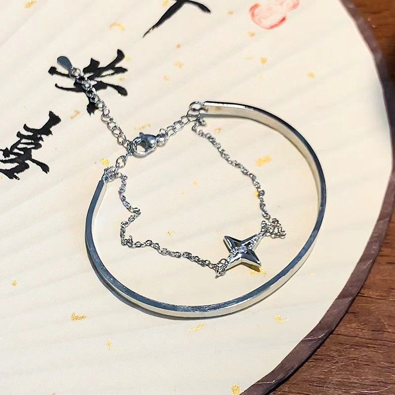 Un bracelet de perles haut de gamme de niche, simple, à la mode, polyvalent, conçu avec un style froid et cool, un luxe léger,_voghion.com