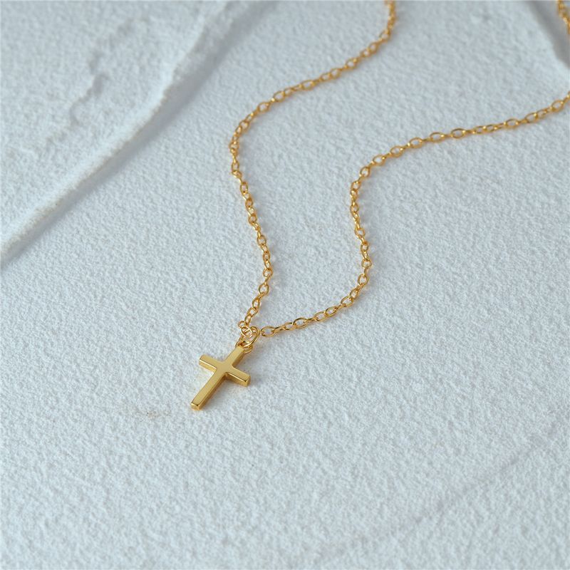 Collana da donna con catena per clavicola in metallo lucido e stile minimalista INS Classic Fashion_voghion.com