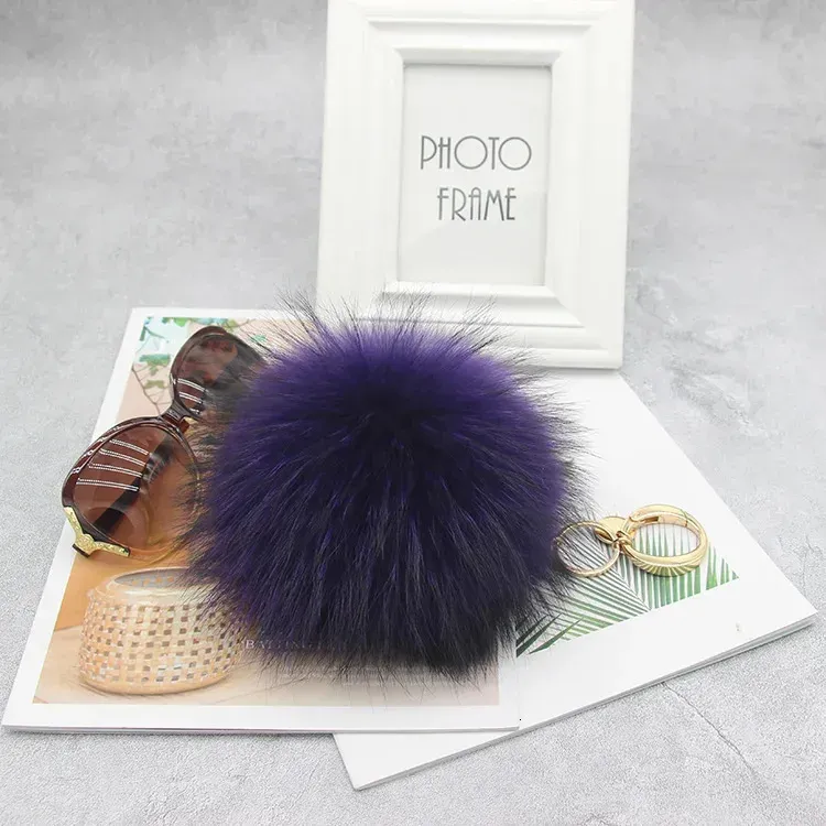 15cm Fluffy Real Raccoon Ball Pom Poms Fur Pompom High Quality Keychain Key Chain Metal Ring Pendant For Women F281_voghion.com