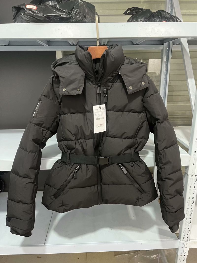 Women's Clothing Women's Stylish Ski-Inspired Hooded Down Jacket With Waist Cinching - Winter Warm Padded Coat In Black/Checkered/Silver/Blue Floral_voghion.com