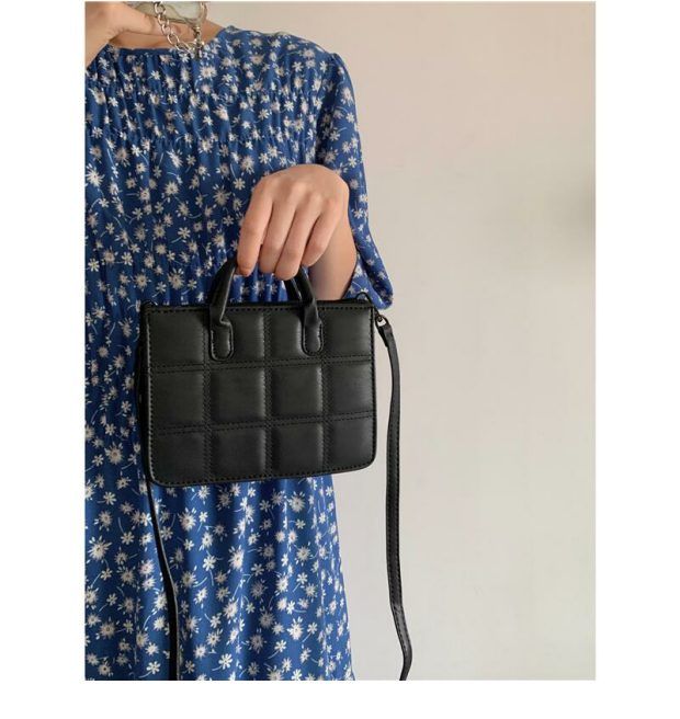 Auto stiksel mond rode envelop veelzijdige crossbody draagtas kleine vierkante schattige tas voor vrouwen 2024 lente/zomer nieuw_voghion.com