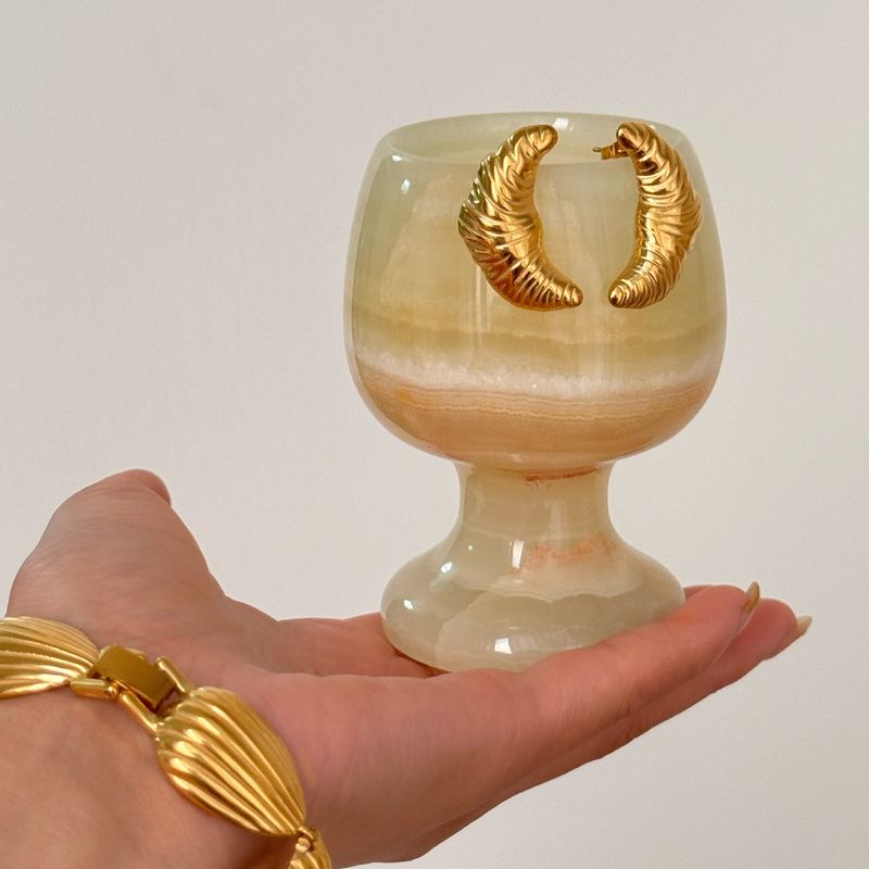 Real Gold Electroplated Titanium Steel Vintage Retro Embossed Moon Fold Earrings_voghion.com