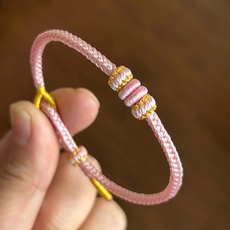 Eight-strand Hand-woven Wearable Accessories High Aesthetic Value_voghion.com