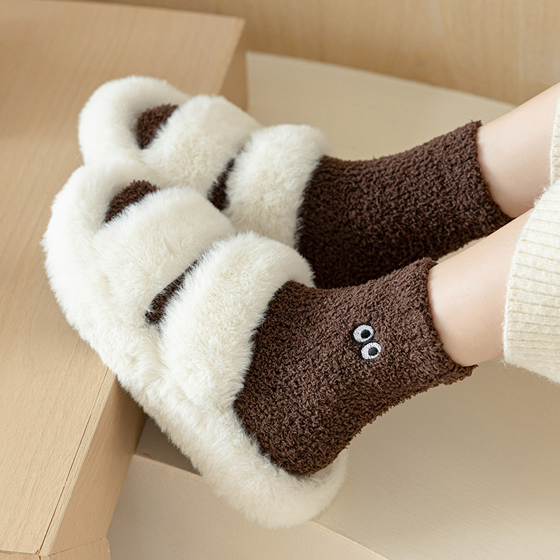 Nuovi calzini in pile corallo anti-perdita autunnali e invernali per le donne, calzini da notte ricamati in tinta unita, calzini da donna, calzini spessi e caldi in asciugamano_voghion.com