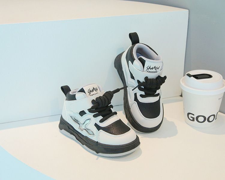 XUANMU Nieuwe kindersneakers lente/herfst jongens antislip hoge hulp casual board schoenen meisjes lichtgewicht comfortabele zachte zool flats XF0004_voghion.com