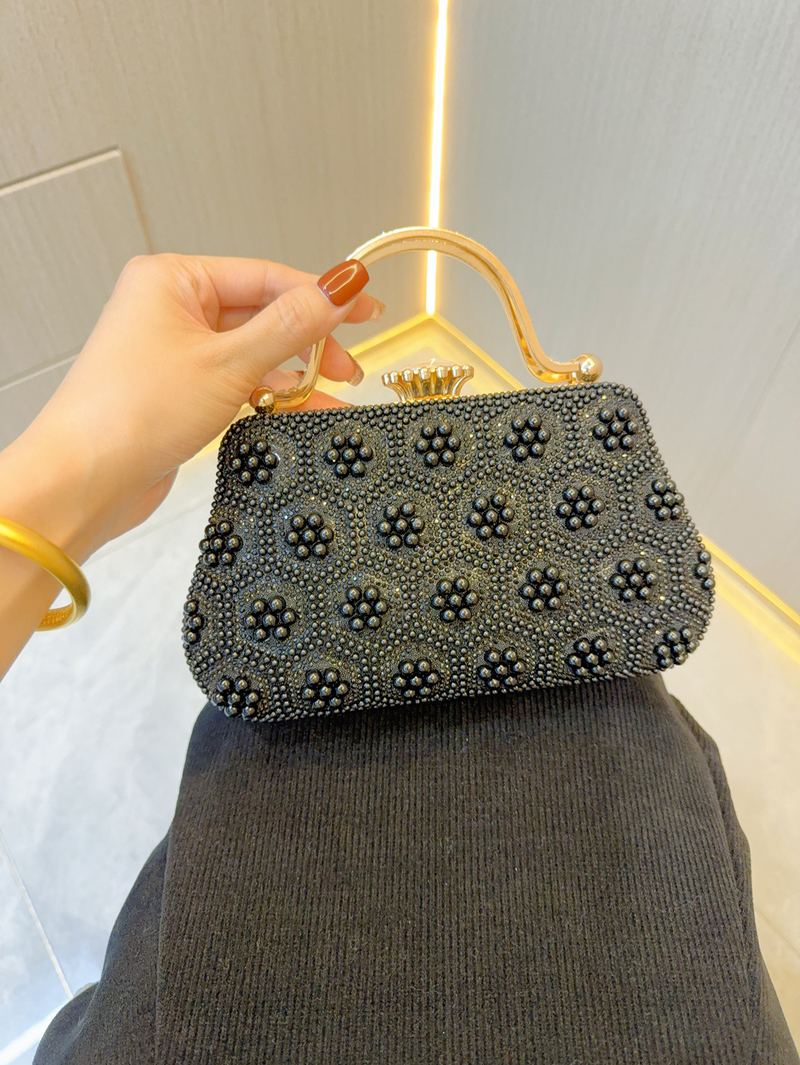 Sac à main de mariage polyvalent en perles pour femmes, sac de dîner à bandoulière asymétrique épaule dénudée, nouvelle collection_voghion.com