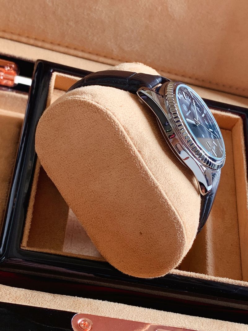 New Business Fashion Casual Belt Men's Watch Strip Ding Scale Office Worker Versatile Quartz Watch Pin Buckle Watch Free Shipping_voghion.com